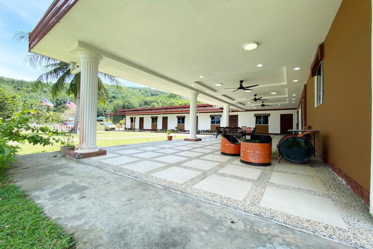 亞庇 Oyo 90317 Ambong Bay Resthouse酒店 外观 照片